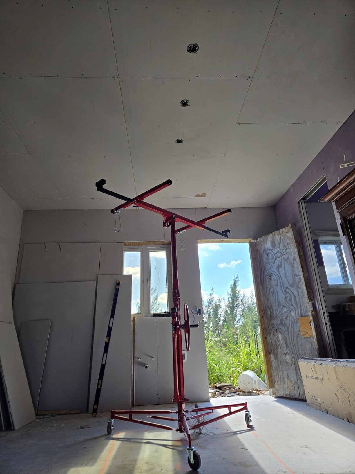 Rovibek 11FT Drywall Lift, Drywall Jack Lift for Ceiling | 360° Adjustable Drywall Panel Hoist, 150LBS Heavy Duty Drywall Lifter, Foldable Sheetrock Lift for Home Improvement (Yellow) customer photo 1