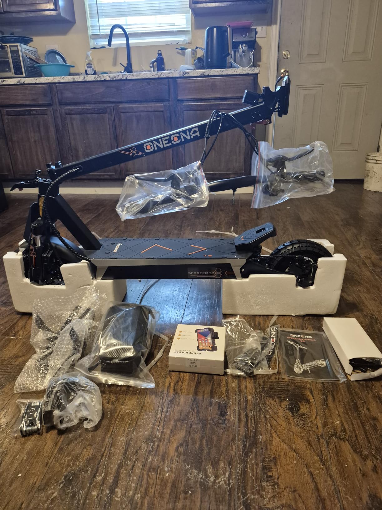 Electric Scooter 32MPH, 1200W Fast E-Scooter for Adults and Teens, 10 Inch Off-Road Tires, Portable and Foldable Long Range Escooter Commuter customer photo 2