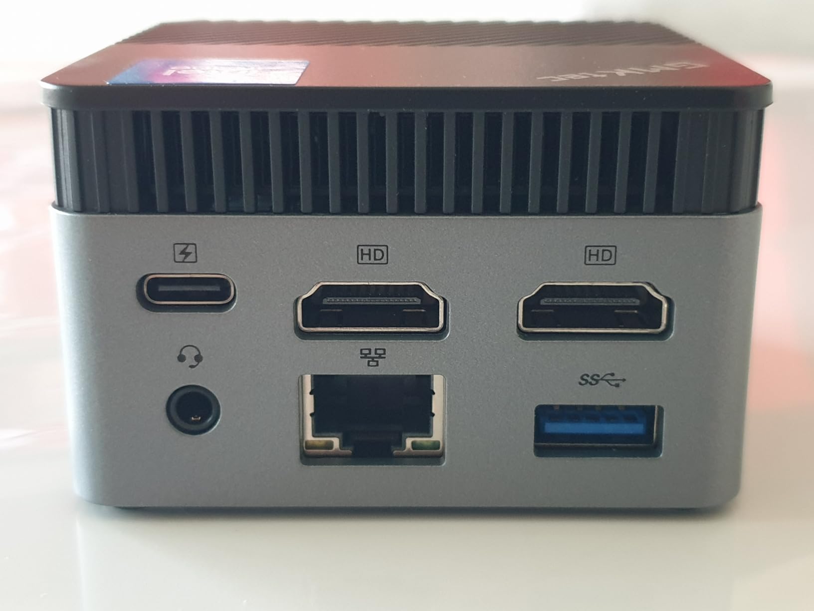 GMKtec T2S AI Mini PC Intel X7 358H 64GB LPDDR5 8533 MT/S 1TB PCIe 5.0 SSD customer photo 2
