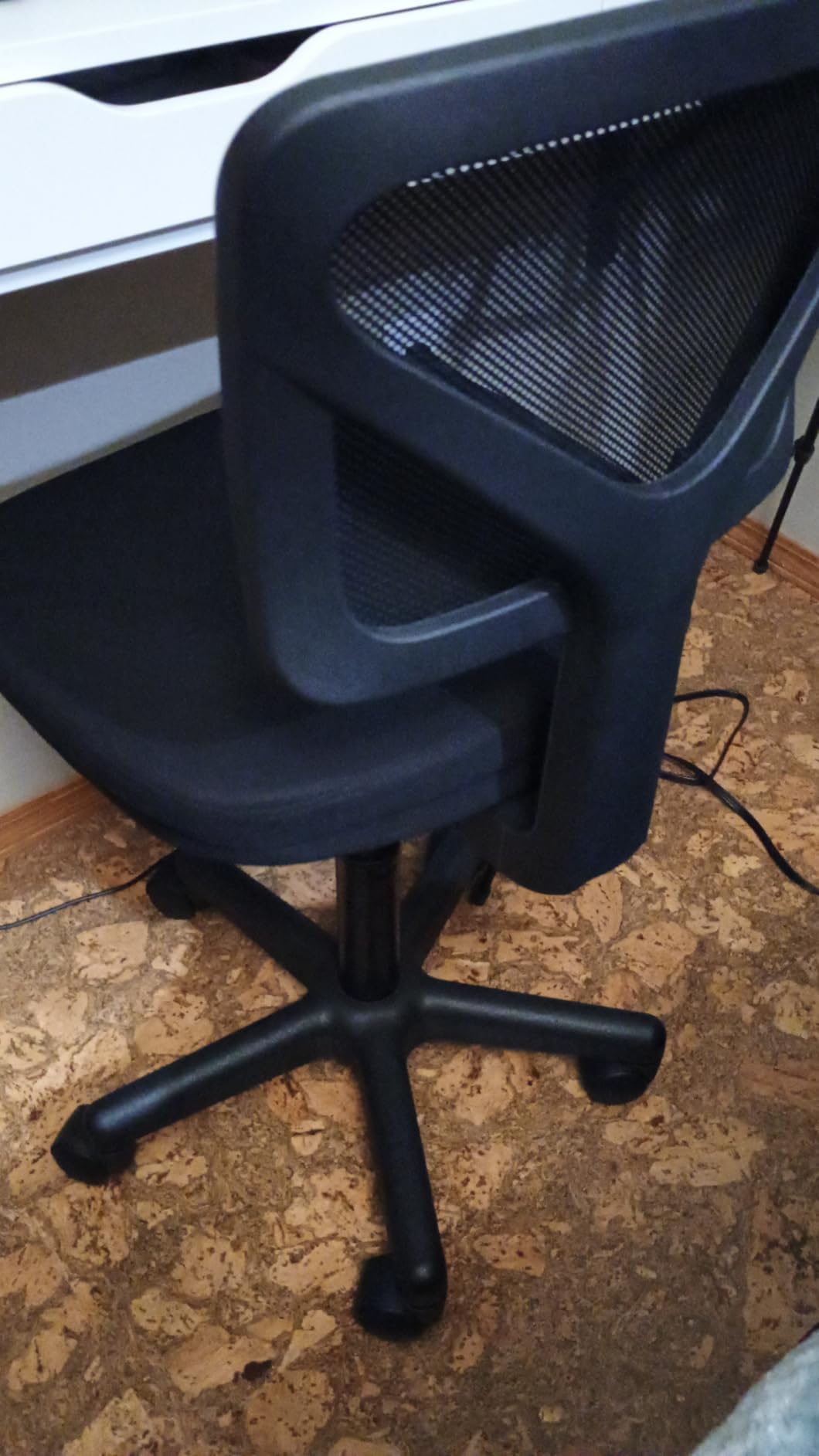 Sweetcrispy Small Armless Desk Chair, Mesh Rolling Office Chairs customer photo 1