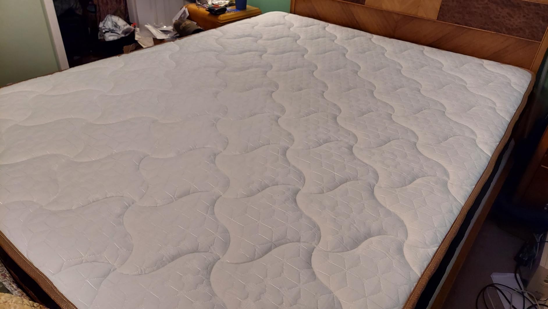Queen Mattress 14 Inch, Luxury Hotel Cooling Hybrid Bed Mattress in a Box customer photo 2