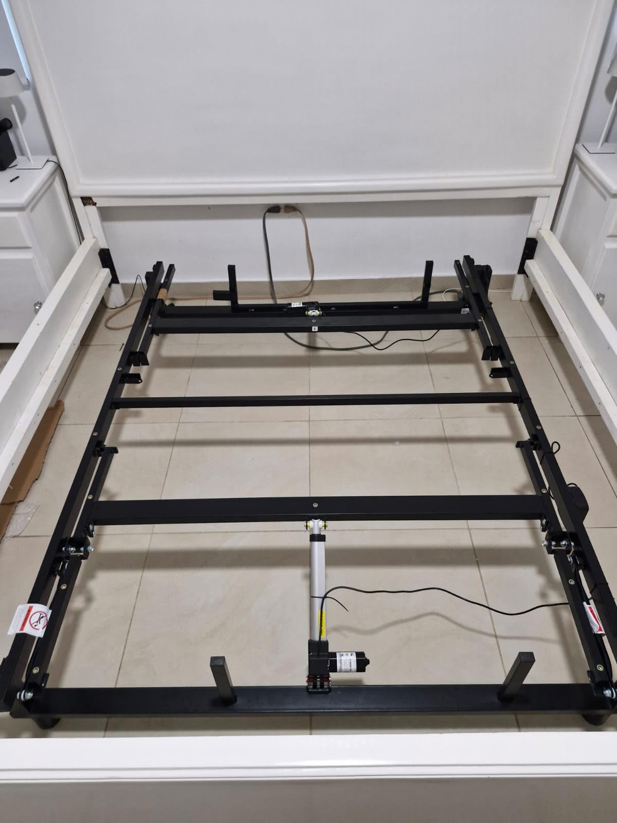 King Adjustable Bed Frame with Zero Gravity Wireless Remote, Easy Assembly customer photo 2