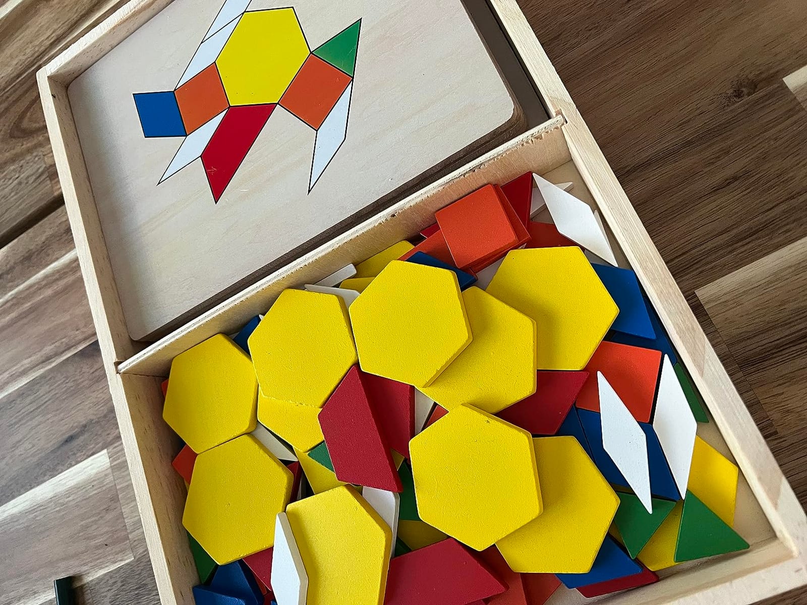 Melissa & Doug Pattern Blocks and Boards with 120 Multi-Colored Wooden Shape Tiles, 5 Double-Sided Puzzle Boards, Tangram Puzzles, Montessori Toys for Girls & Boys customer photo 1