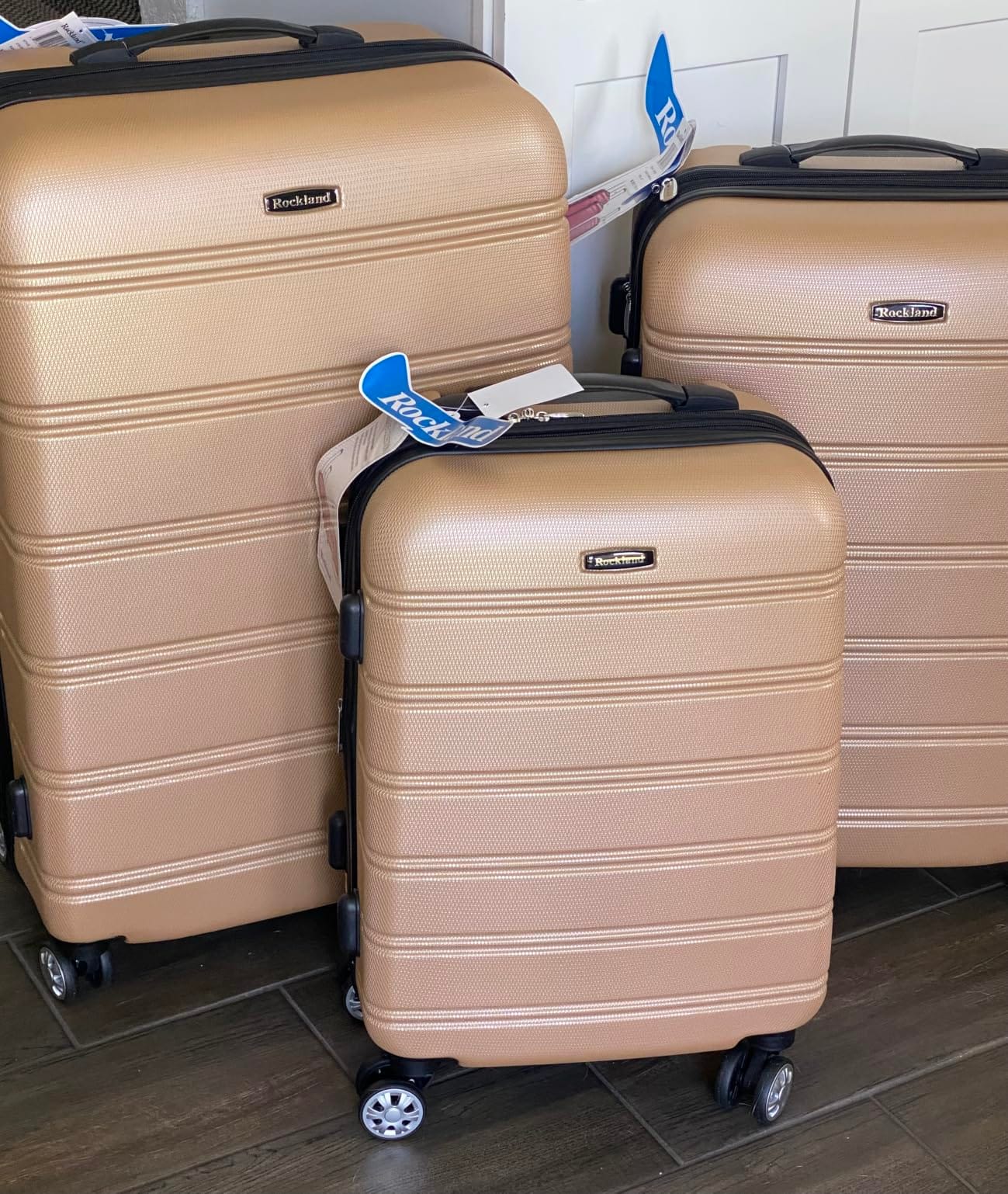 Rockland Melbourne Hardside 2 Piece Expandable Spinner Wheel Luggage Set, (20