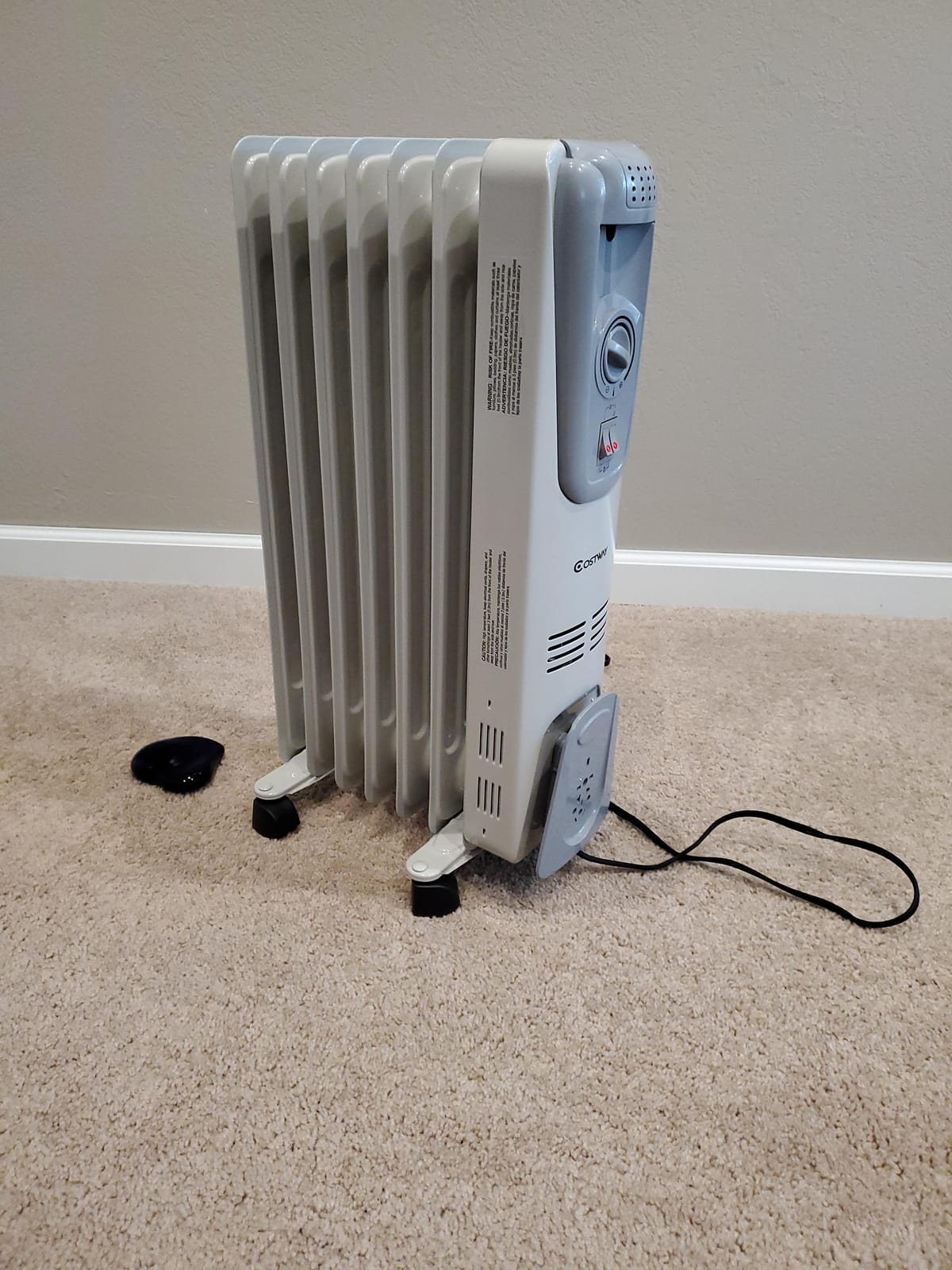 COSTWAY Oil Filled Radiator Heater, 1500W Portable Space Heater with Adjustable Thermostat, 3 Heat Settings, Overheat and Tip-Over Protection, Electric Oil Heater for Living Room Bedroom, Indoor Use customer photo 2