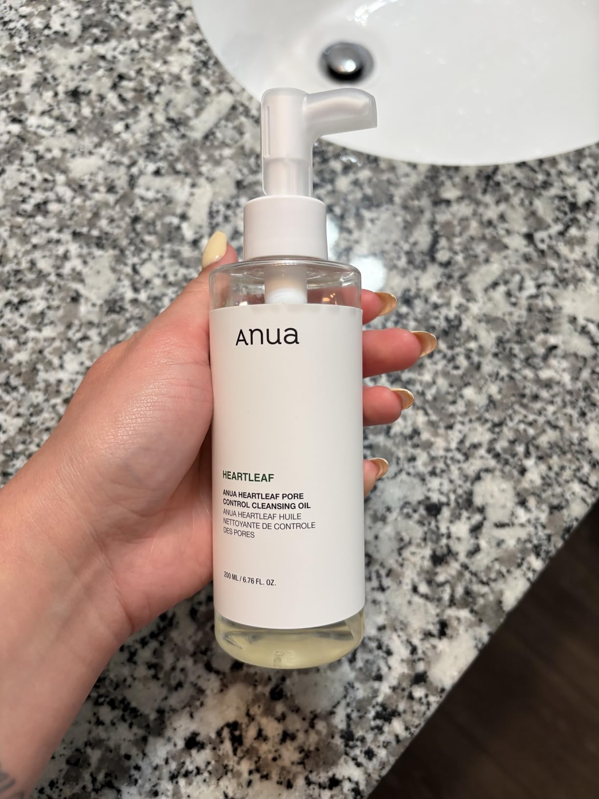 Anua Heartleaf Pore Control Cleansing Oil, Korean Skincare, 6.76 fl.oz customer photo 2