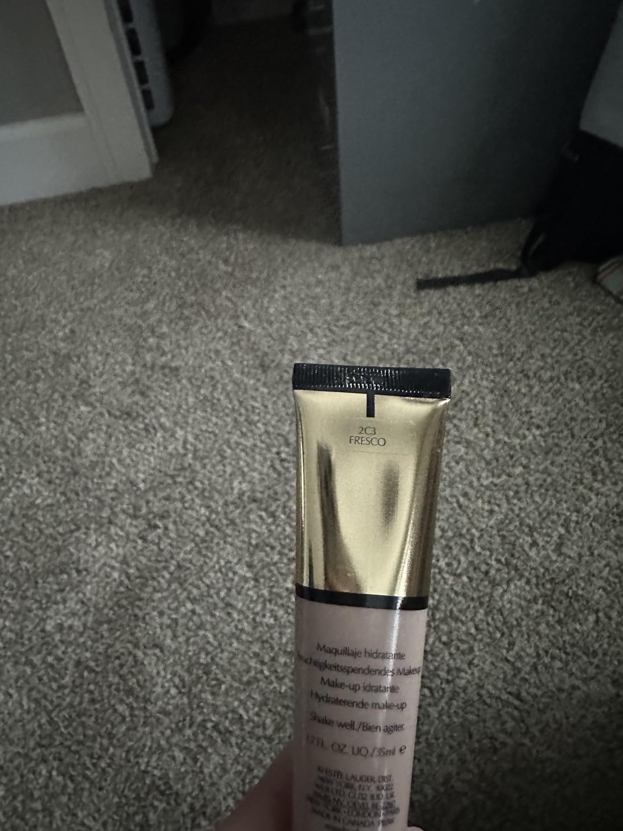 Estée Lauder Futurist Hydra Rescue Moisturizing Foundation Makeup SPF 45 for a 12-Hour Glow, 1.2 Fl Oz customer photo 1