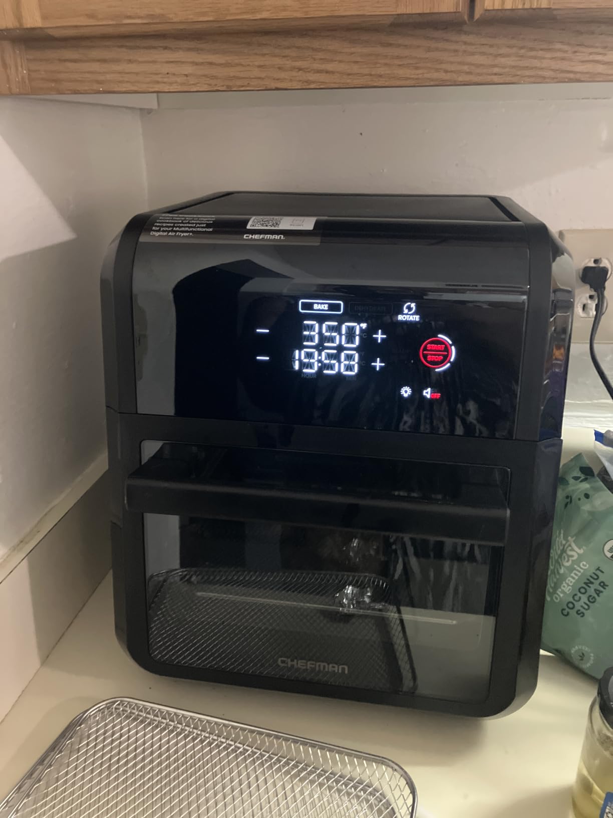 Chefman 12-Quart 5-in-1 Air Fryer Oven with Digital Timer, Touchscreen, and 12 Presets - Family Size Countertop Convection Oven, Dishwasher-Safe Parts customer photo 2