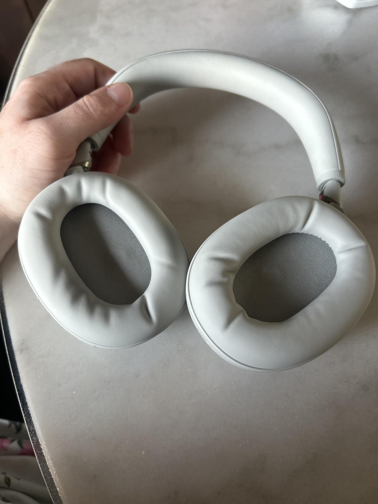 Sony WH-1000XM6 The Best Noise Cancelling Wireless Headphones, Silver customer photo 1