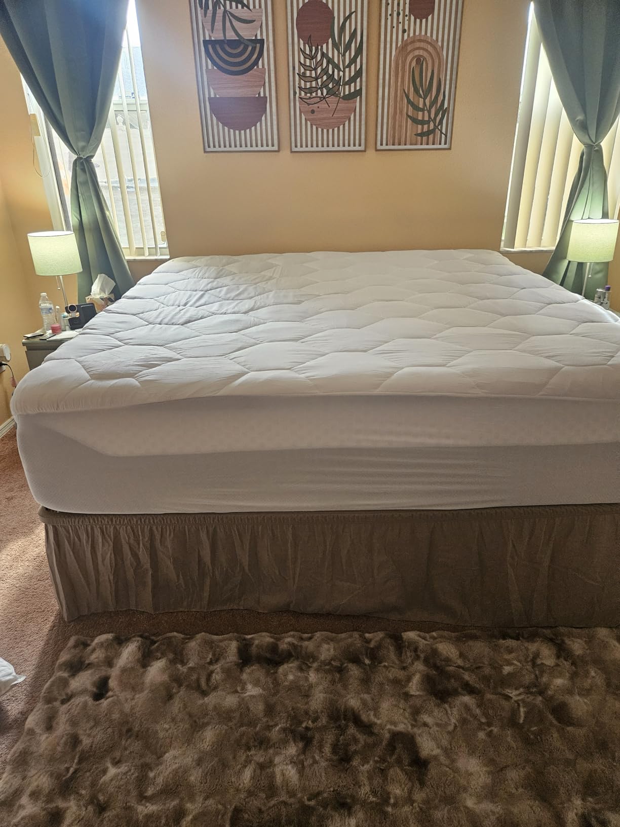 Favorland Mattress Topper King Size - Cooling Extra Thick Breathable Viscose Made from Bamboo Mattress pad - Soft Quilted Fitted Mattress Cover with 900 GSM Down Alternative Fill (8-21”Deep Pocket) customer photo 1