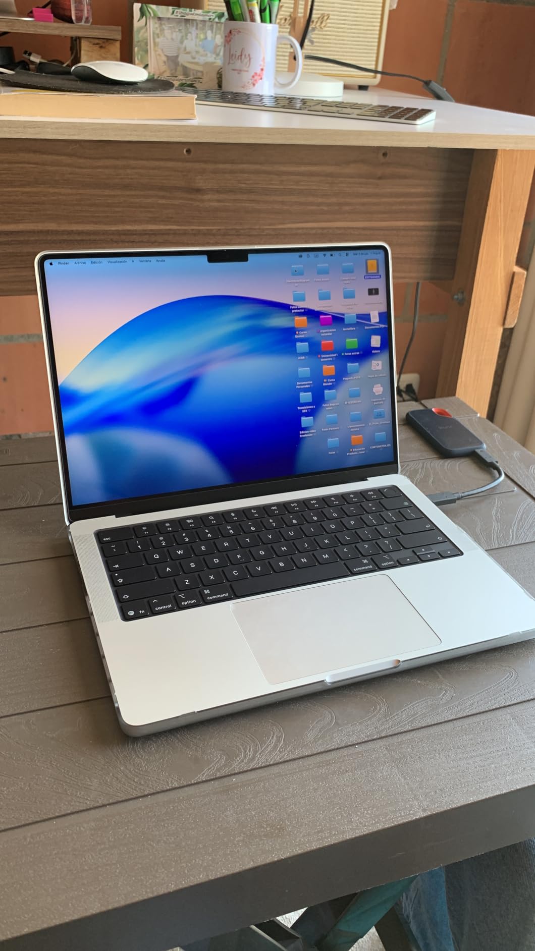 Apple 2026 MacBook Pro Laptop with Apple M5 Pro chip with 15-core CPU and 16-core GPU: Built for AI, 14.2-inch Liquid Retina XDR Display, 24GB Unified Memory, 1TB SSD, Wi-Fi 7; Silver customer photo 1